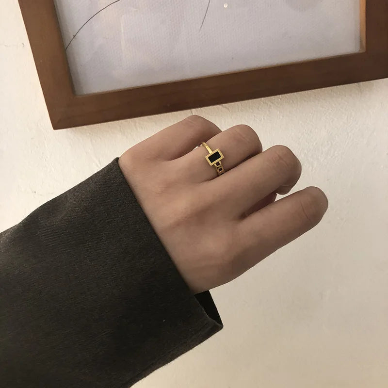 Elaina Ring by Louryx