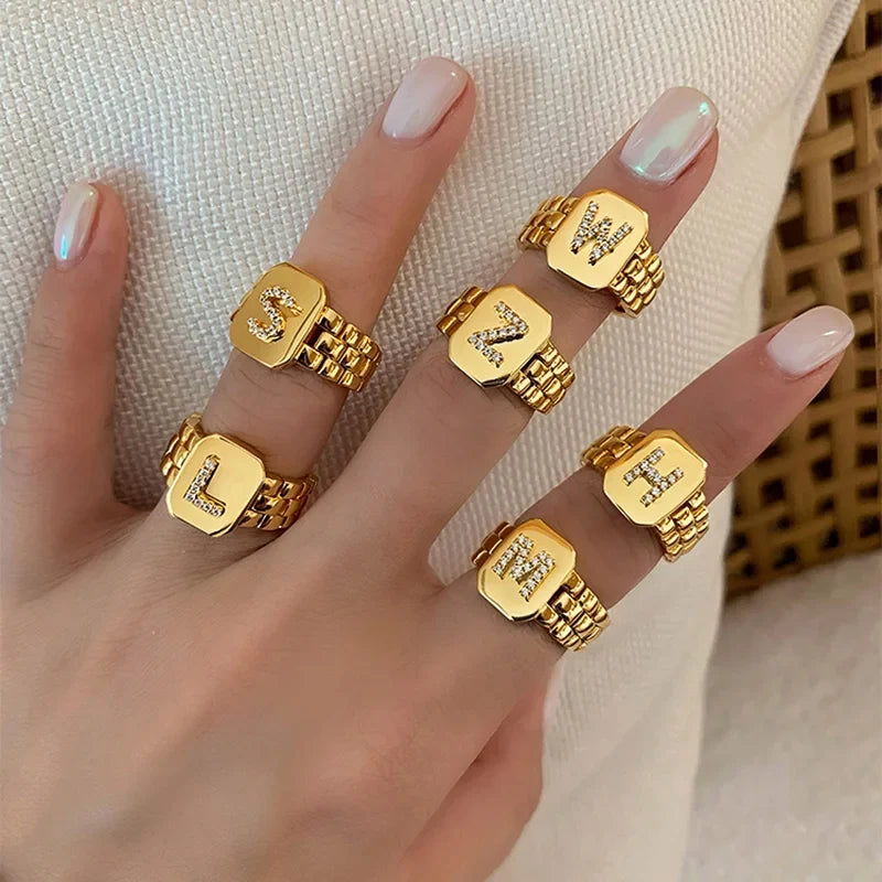 Alessia Ring by Louryx