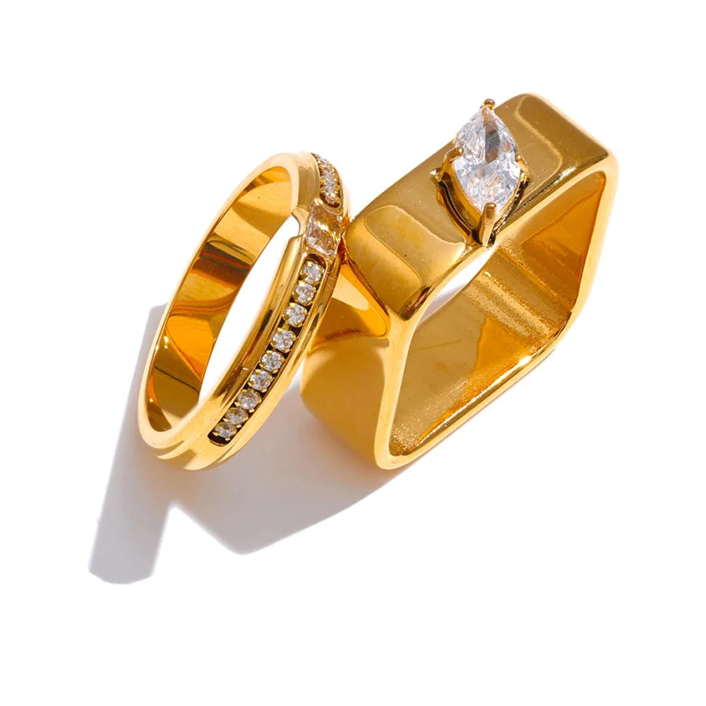 Leanna Ring by Louryx