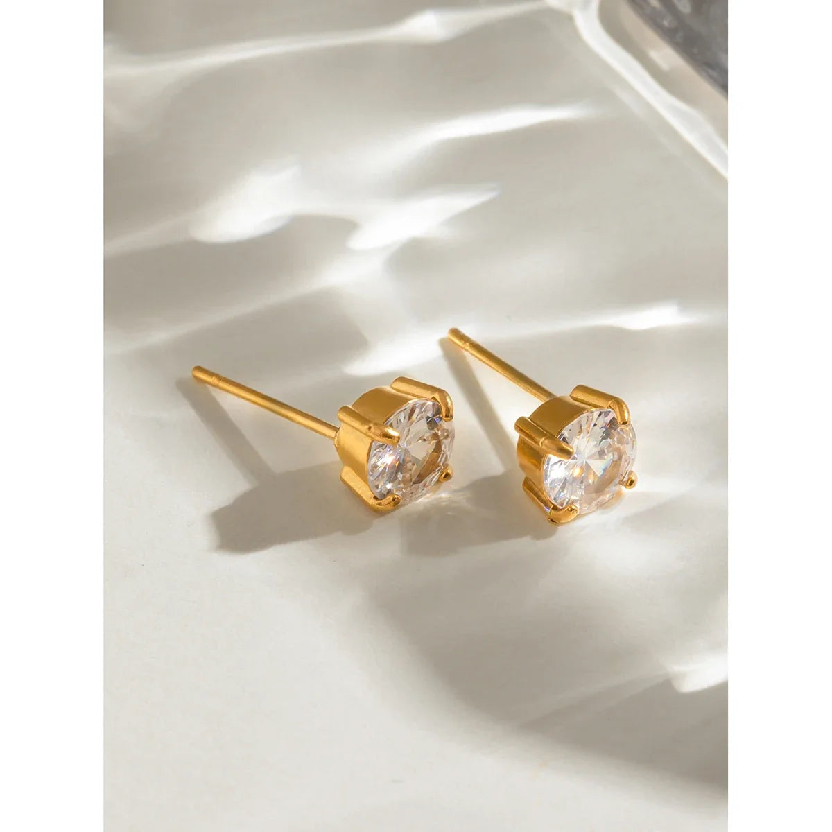 Blakely Earrings by Louryx