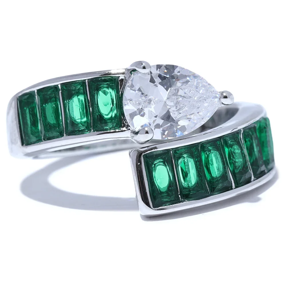 Zainab Ring by Louryx