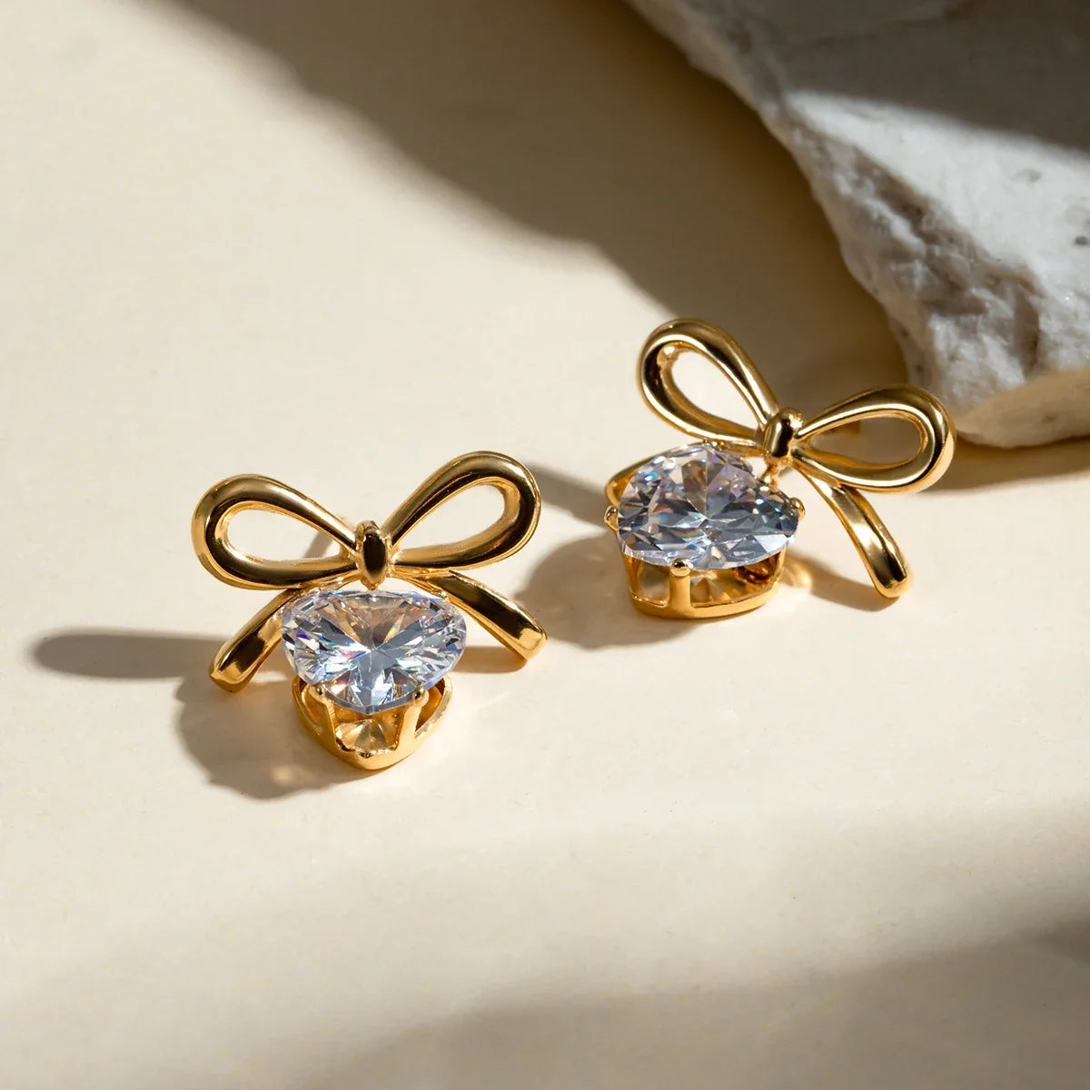 Sarah Earrings by Louryx
