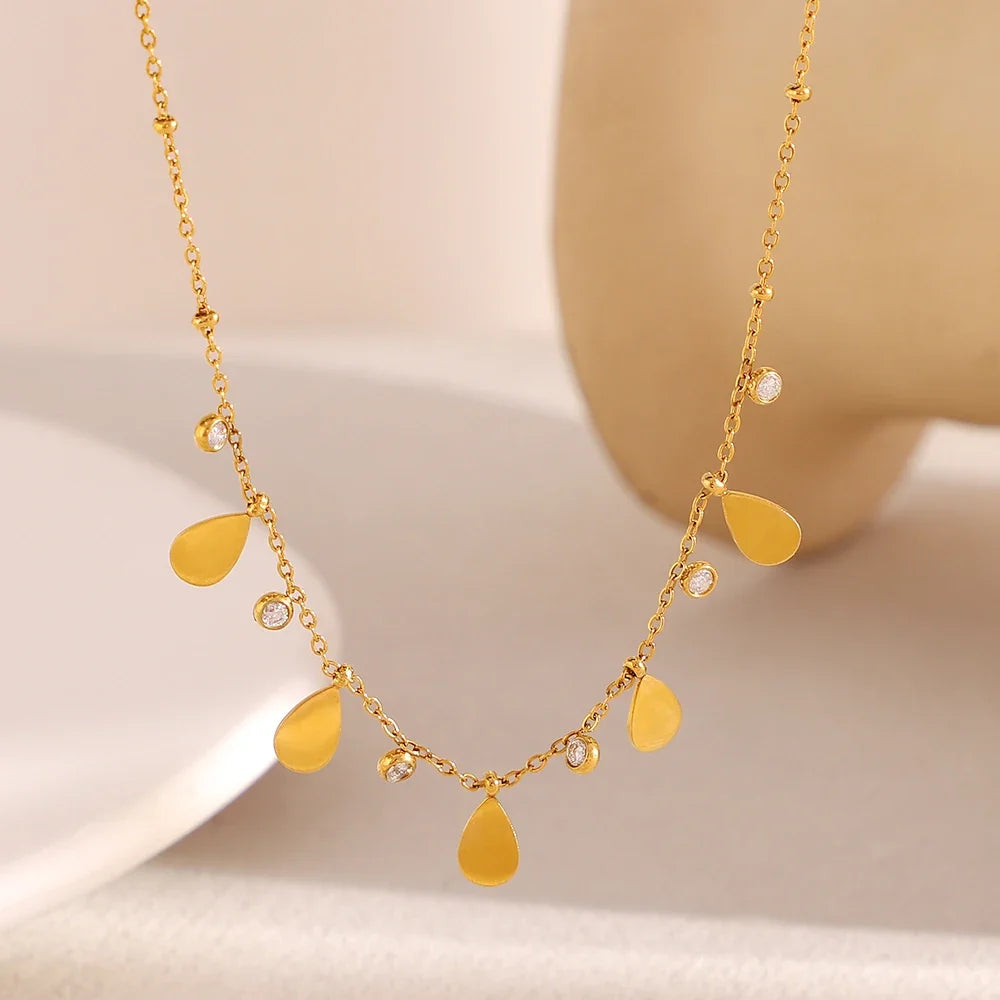 Antonella Necklace by Louryx