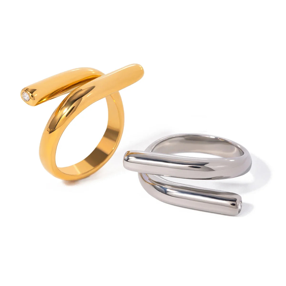 Arlet Ring by Louryx