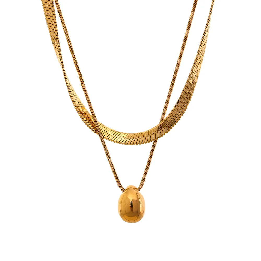 Mazie Necklace by Louryx