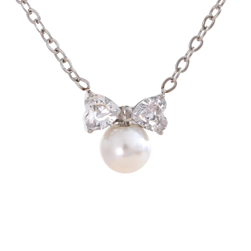 Analeia Necklace by Louryx
