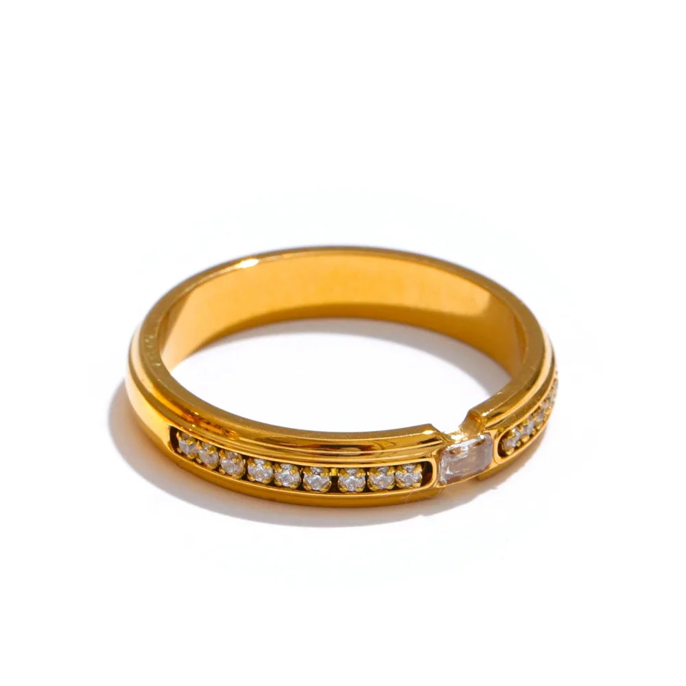 Leanna Ring by Louryx
