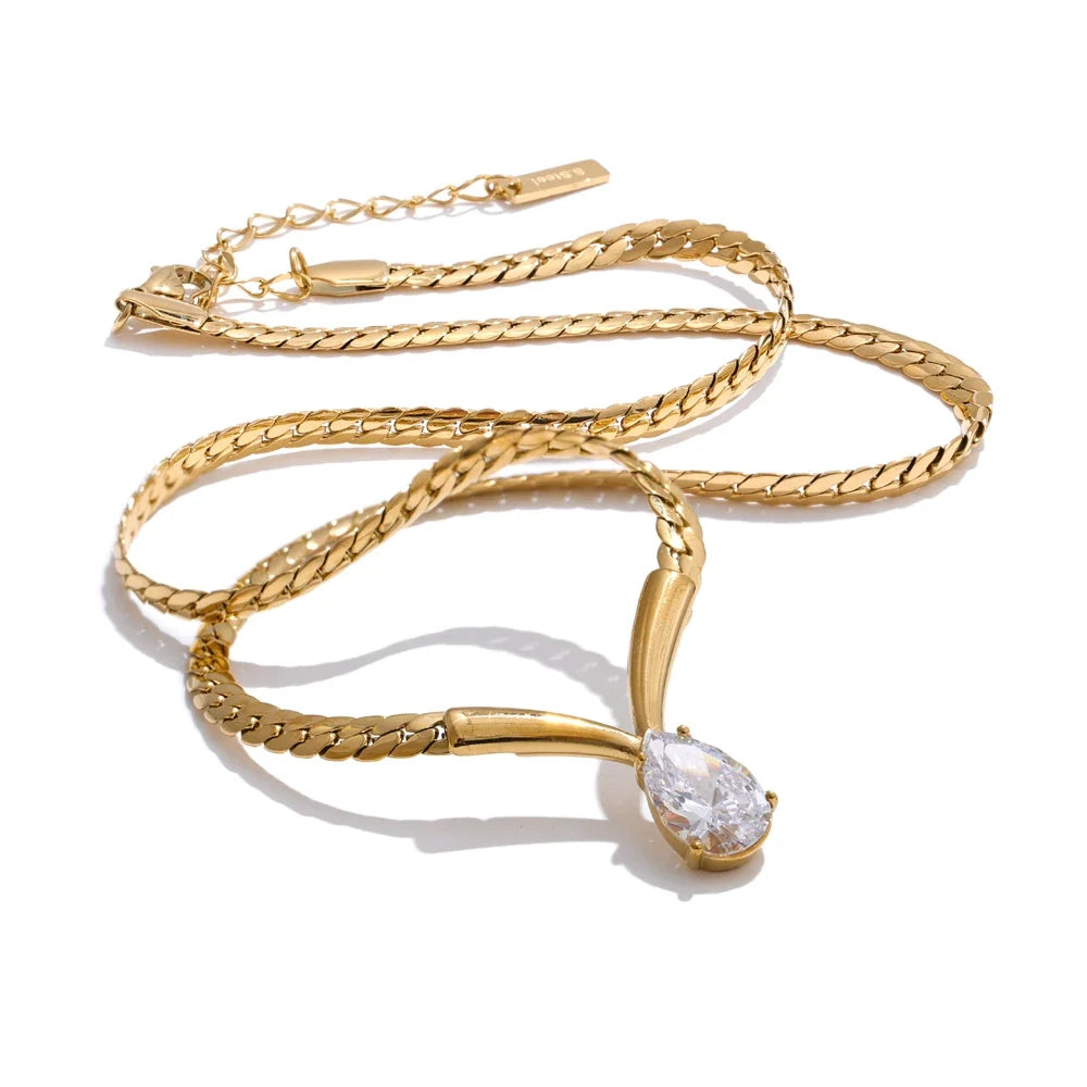 Marleigh Necklace by Louryx