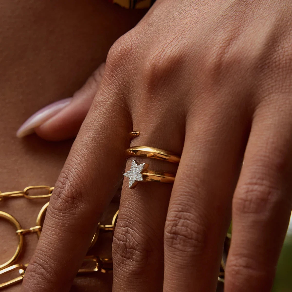 Claire Ring by Louryx