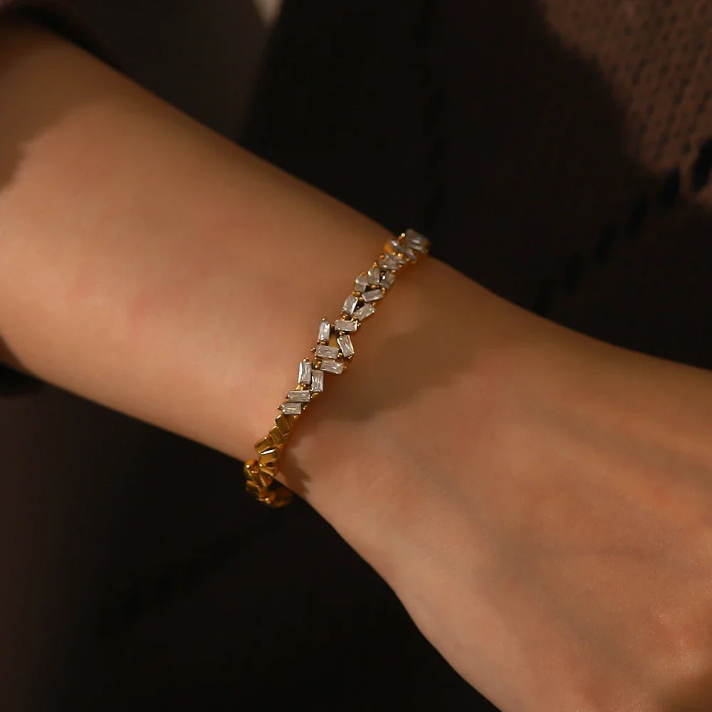 Aurelia Bracelet by Louryx