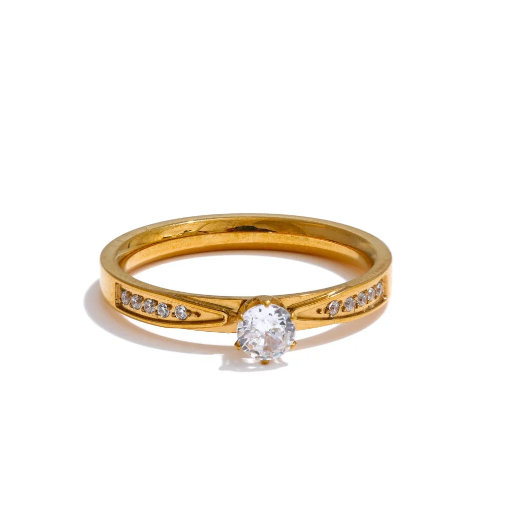 Ivey Ring by Louryx
