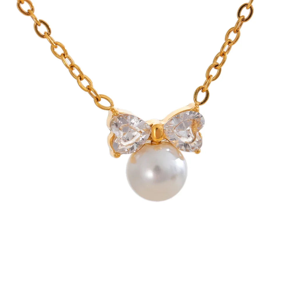 Analeia Necklace by Louryx