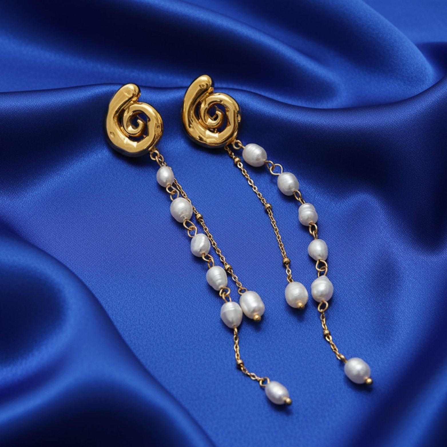 Elara Earrings by Louryx