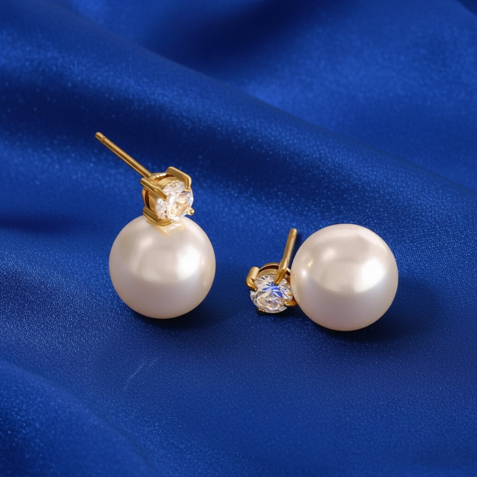 Estelle Earrings by Louryx