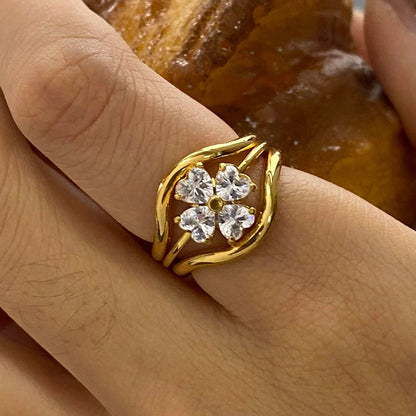 Sofia Rings by Louryx