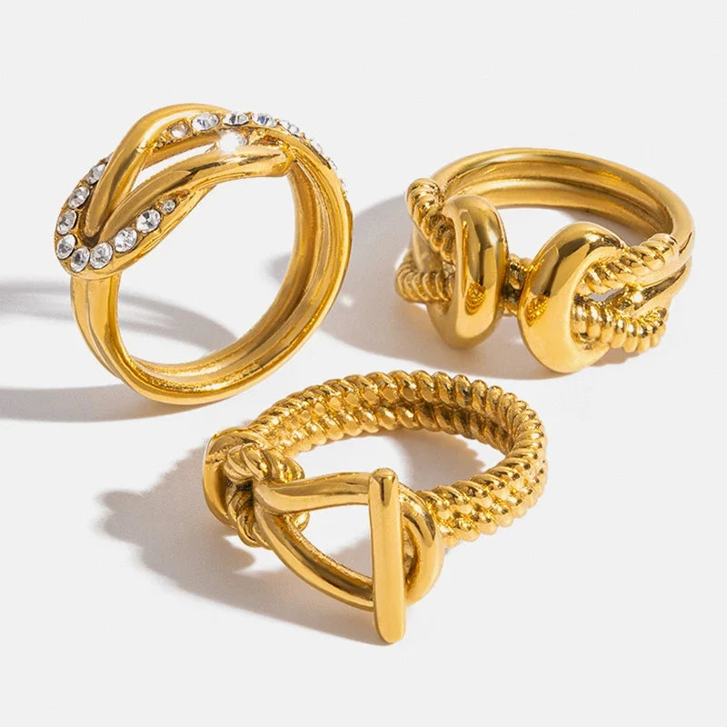 Royalty Ring by Louryx