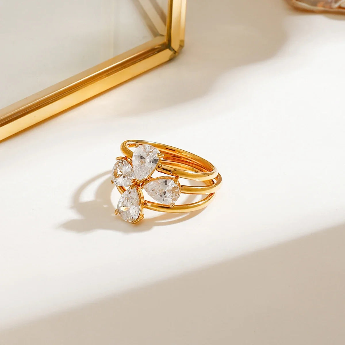 Chloe Rings by Louryx