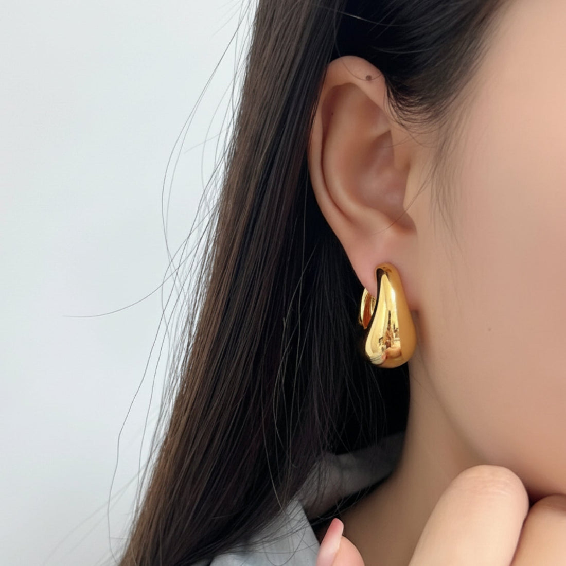 Soraya Earrings by Louryx