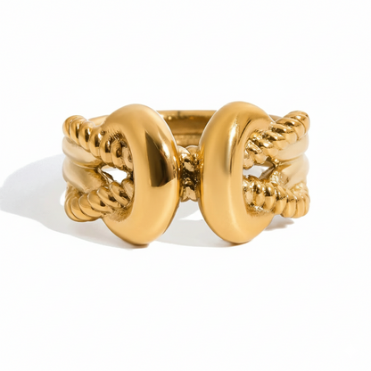 Royalty Ring by Louryx