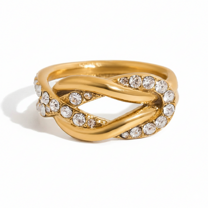 Royalty Ring by Louryx