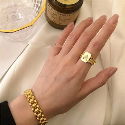 Alessia Ring by Louryx