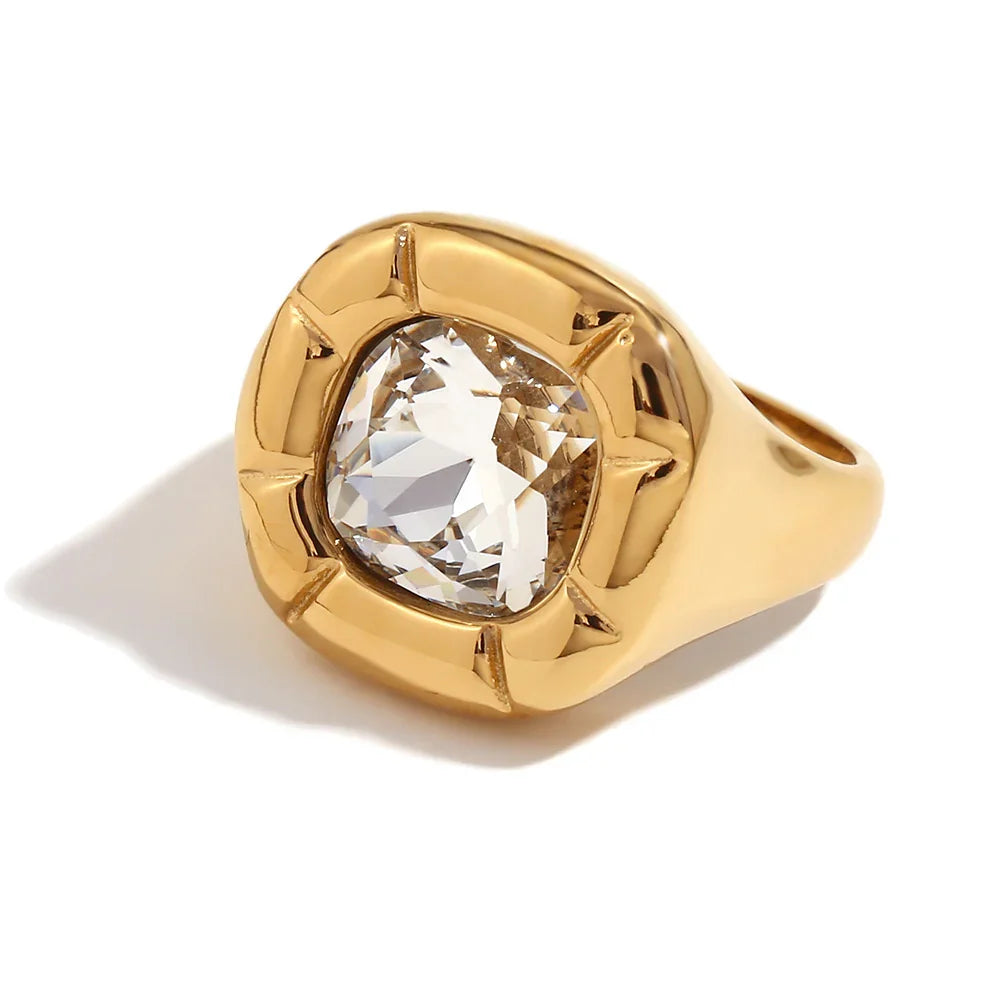 Melina Ring by Louryx