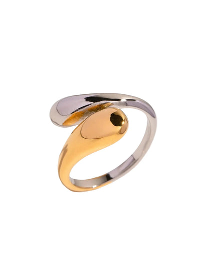 Sariyah Ring by Louryx