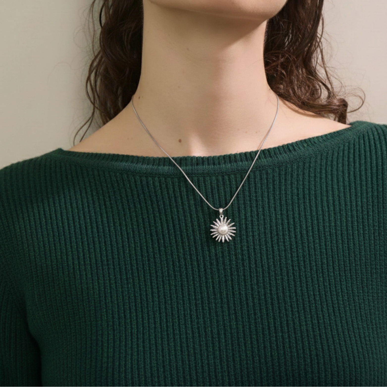 Yamileth Necklace by Louryx
