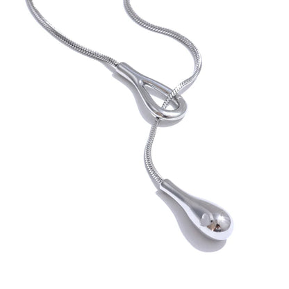 Giana Necklace by Louryx
