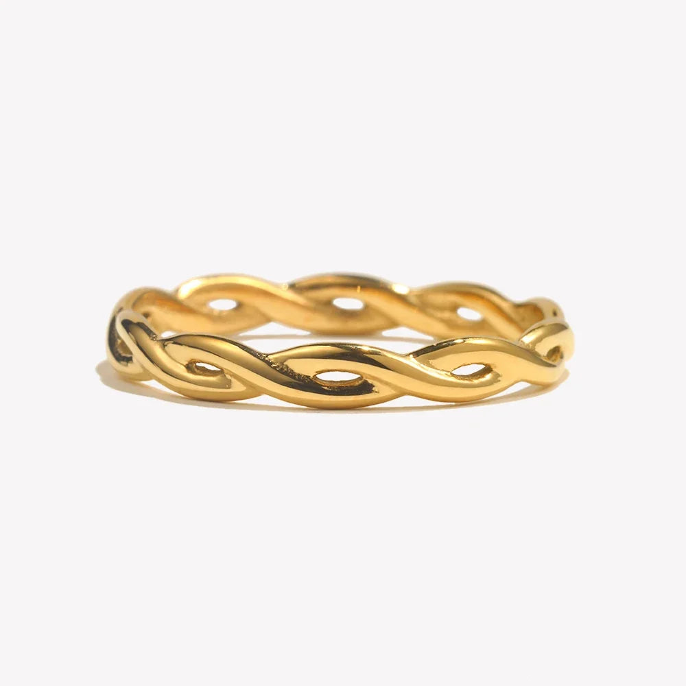 Norah Ring by Louryx
