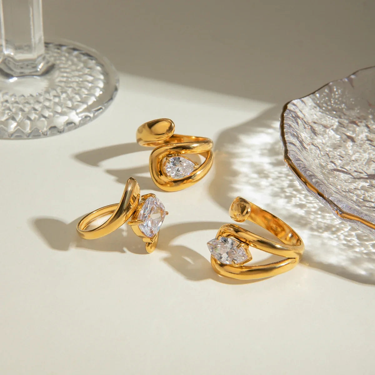 Laurel Ring by Louryx