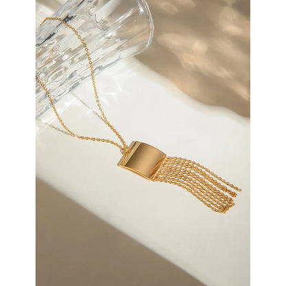 Olivia Necklace by Louryx