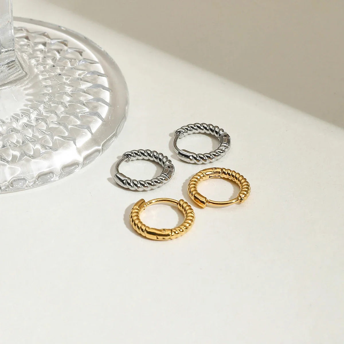 Ariana Earrings by Louryx