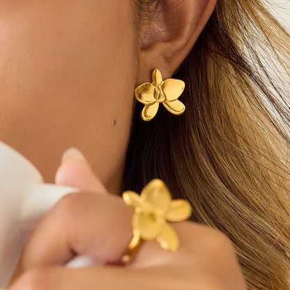 Anais Earrings by Louryx