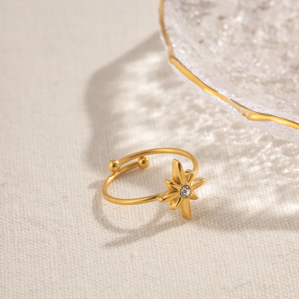 Remi Ring by Louryx
