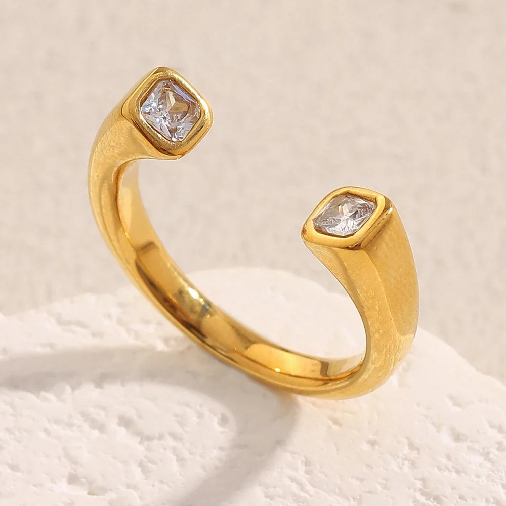 Amy Ring by Louryx