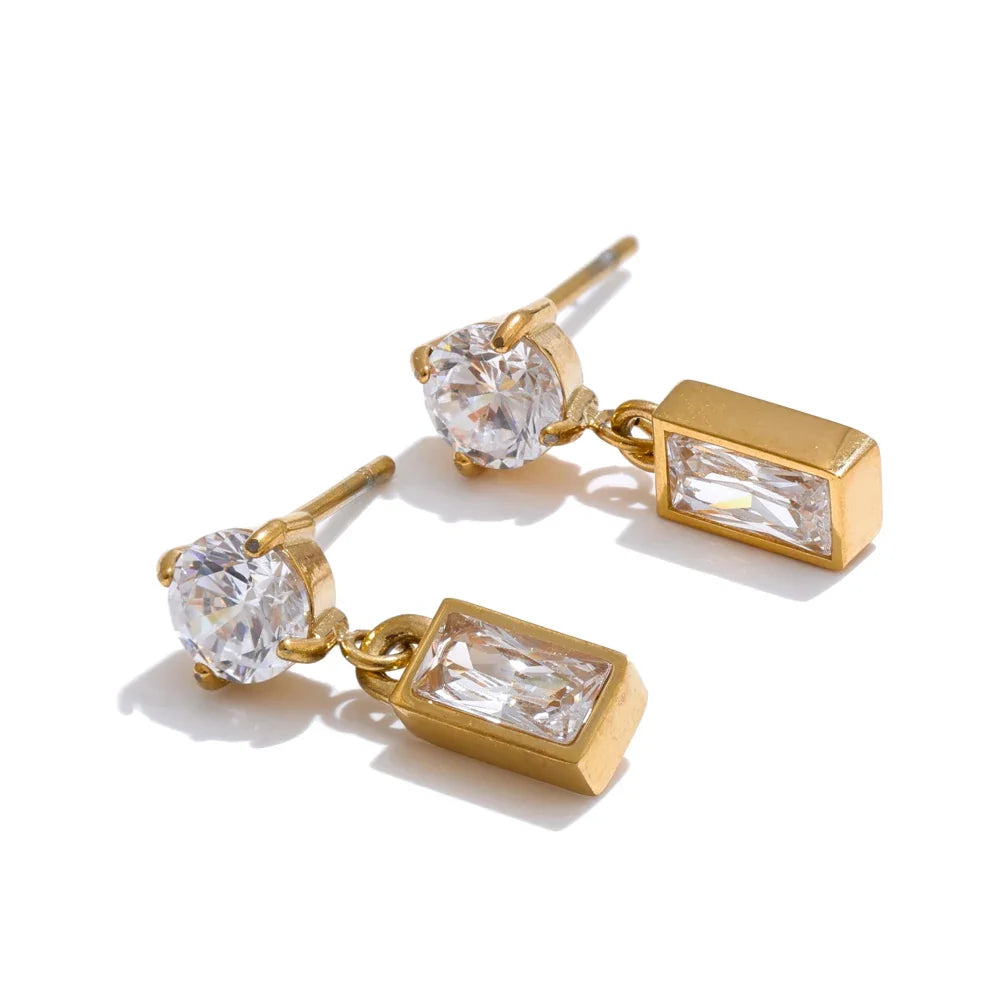 Birdie Earrings by Louryx