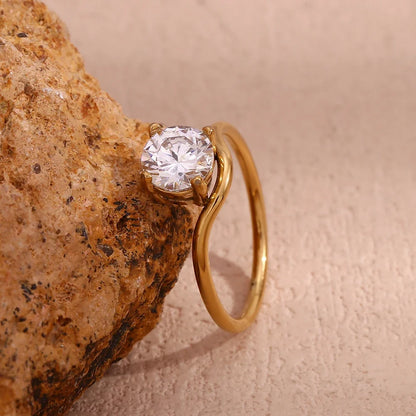 Mabel Ring by Louryx