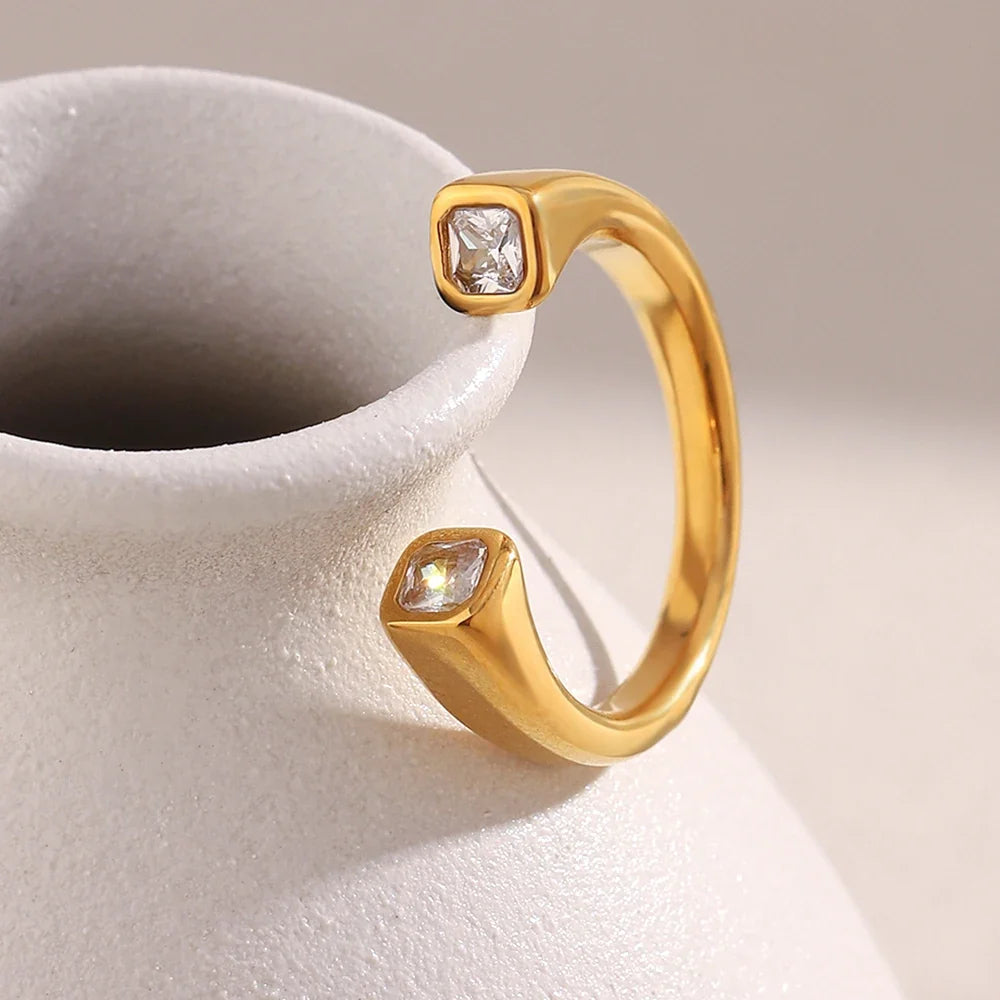 Amy Ring by Louryx