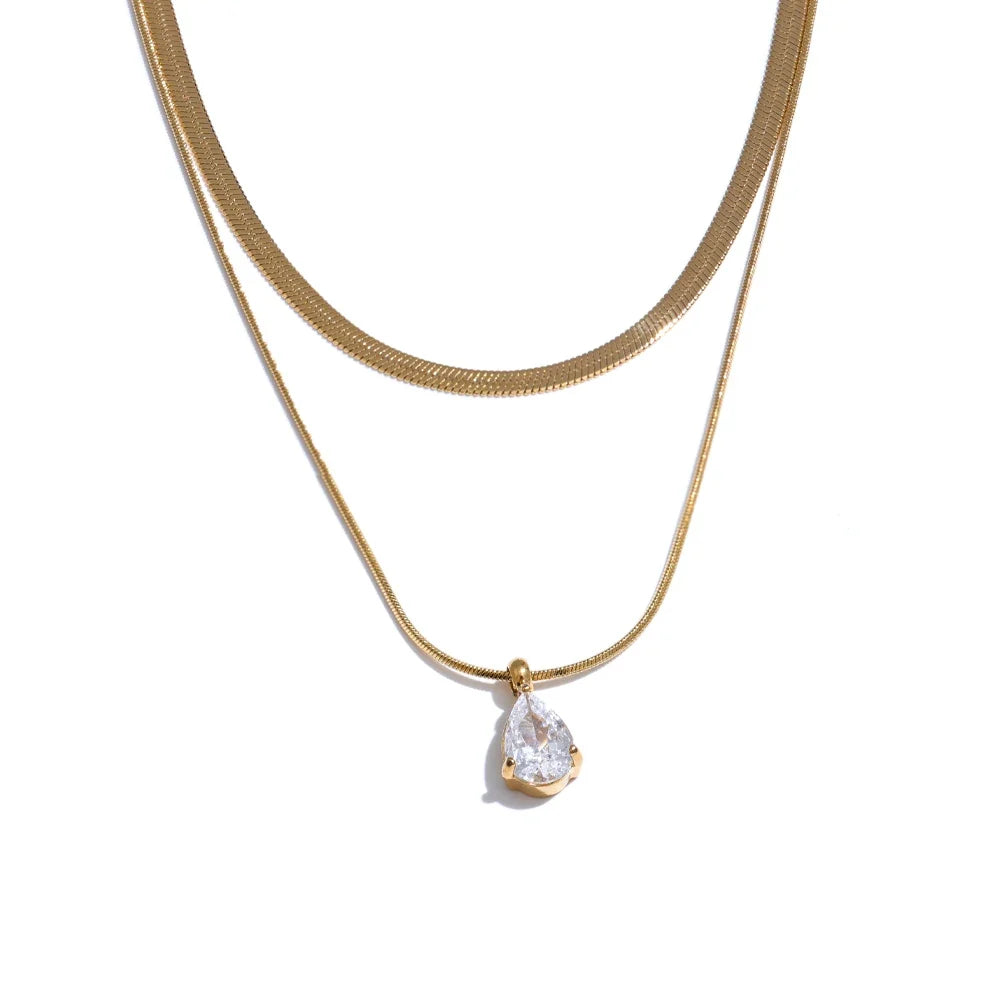 Azari Necklace by Louryx