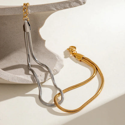 Lacey Bracelet by Louryx