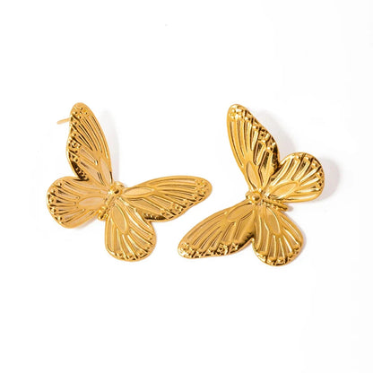 Olive Earrings by Louryx