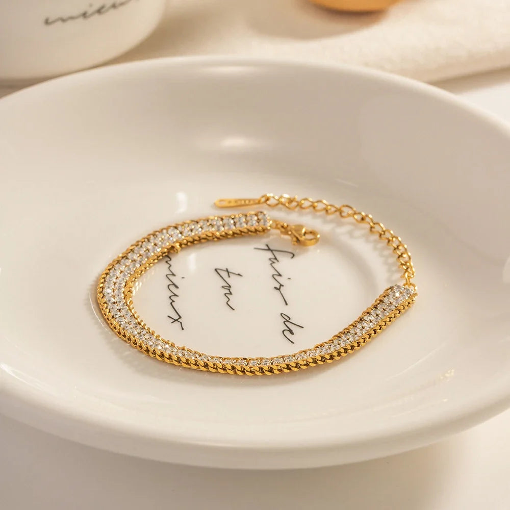 Caroline Bracelet by Louryx