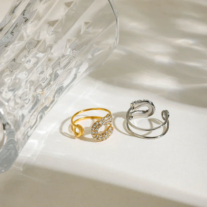 Julia Ring by Louryx