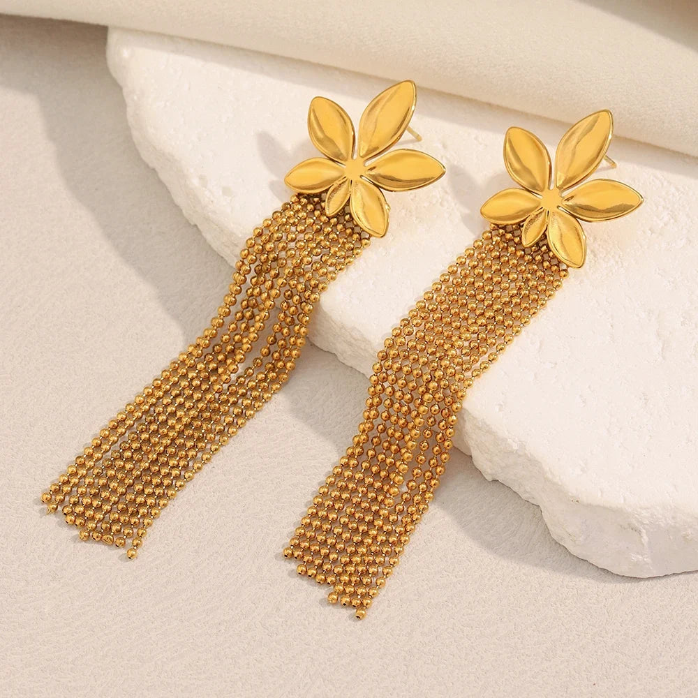 Cataleya Earrings by Louryx