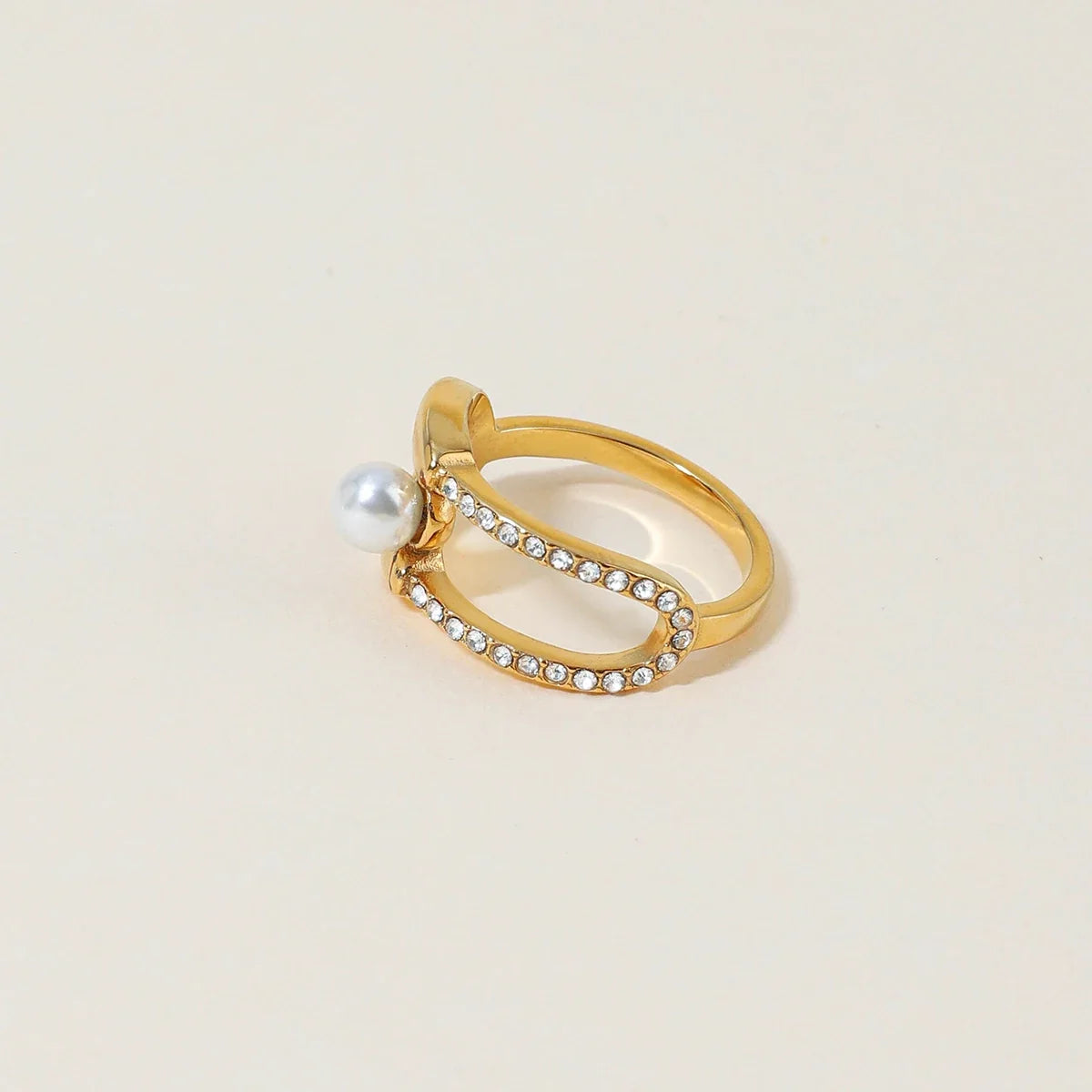 Isabella Ring by Louryx