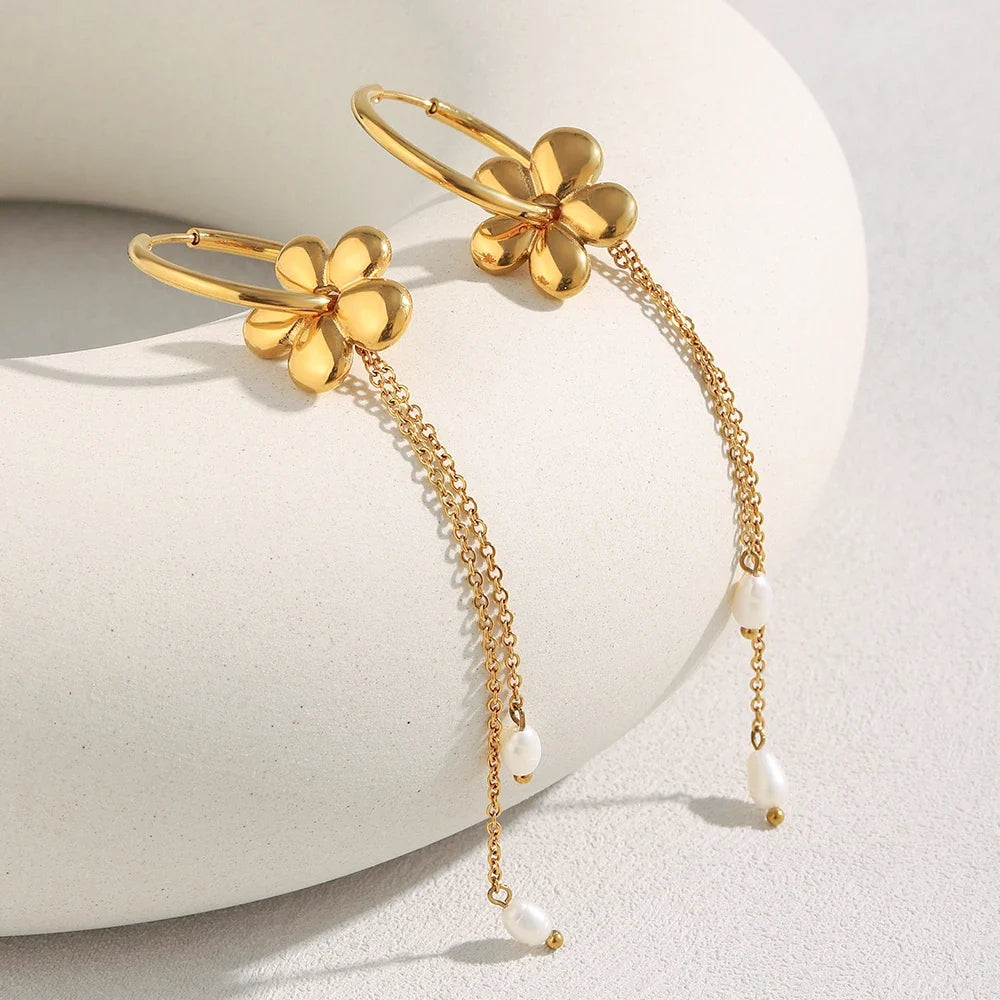 Lennon Earring by Louryx