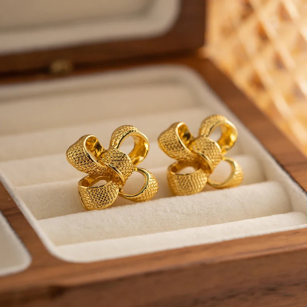 Ailany Earrings by Louryx