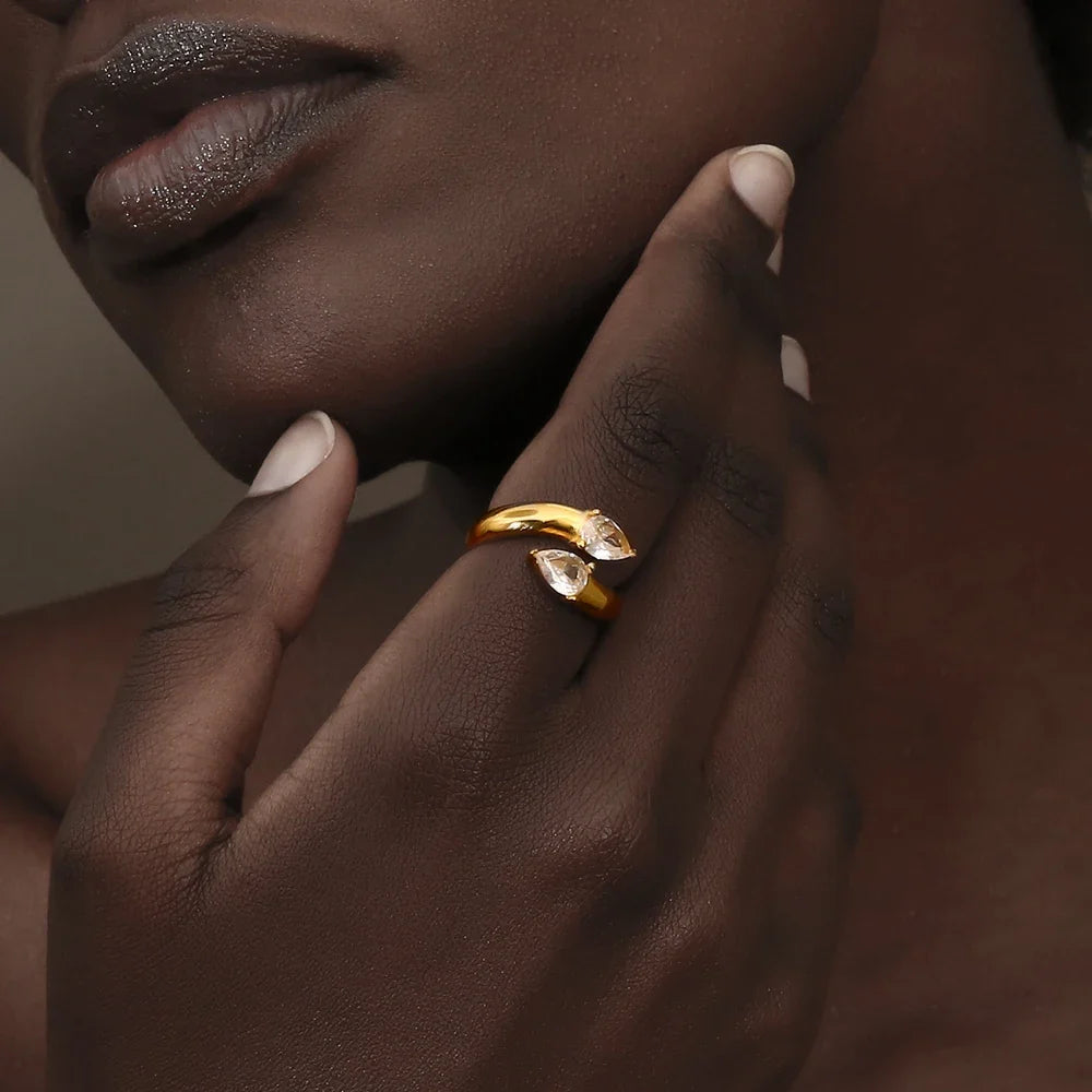 Gracie Ring by Louryx
