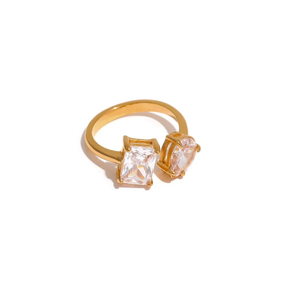 Zyla Ring by Louryx